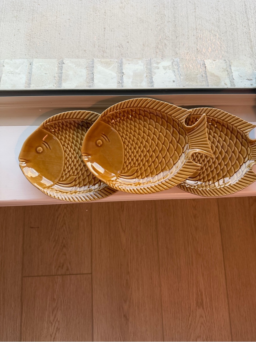 Ceramic Fish-Shaped Serving Plates set 3 - Amber